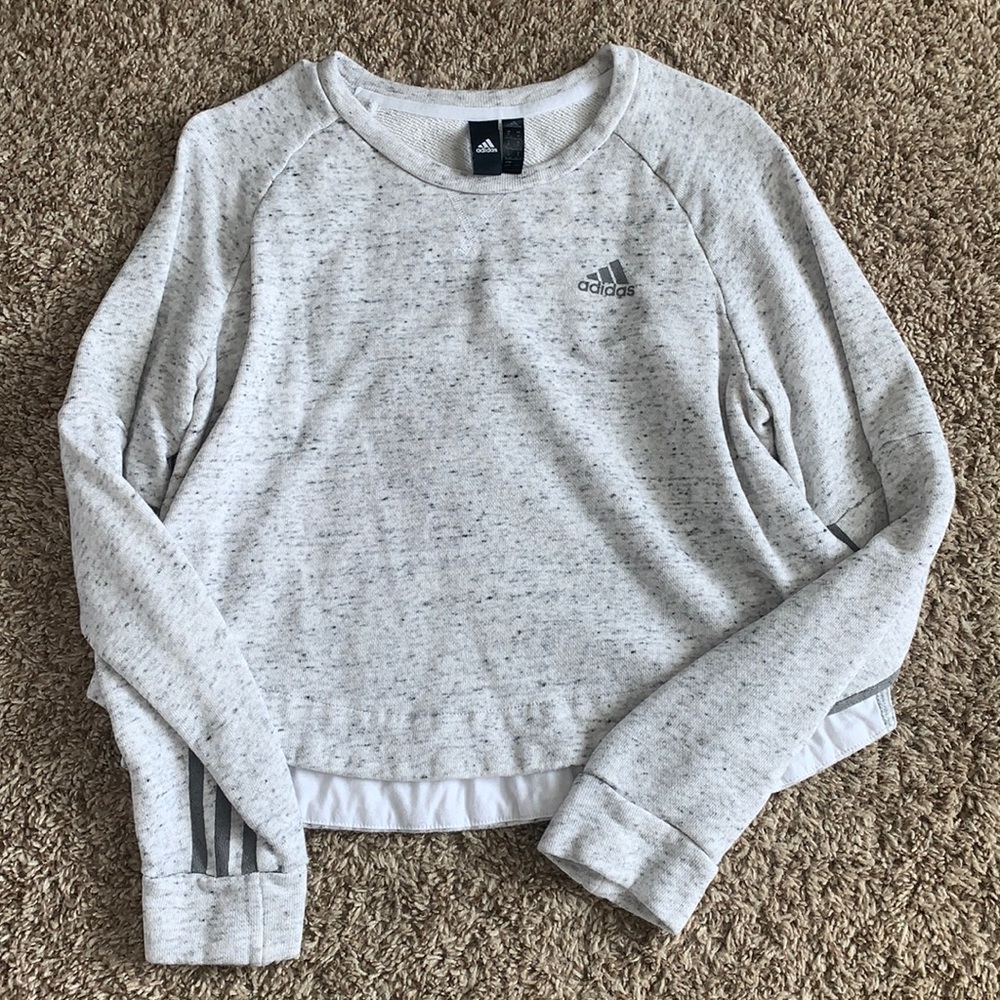 Cropped Adidas Crewneck
